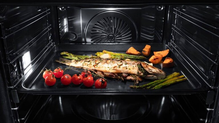 Közeli kép gőzsütőről